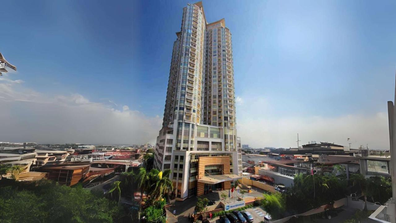 Best Western Mangga Dua Hotel & Residence Jacarta Exterior foto