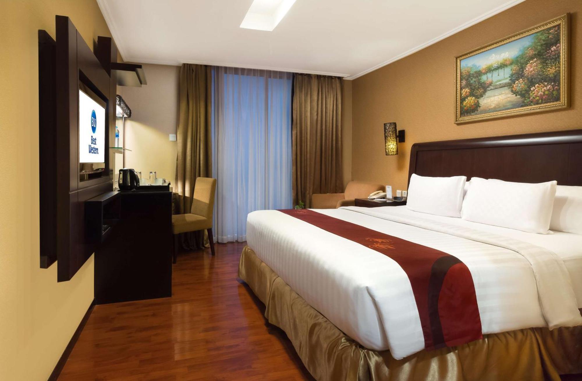 Best Western Mangga Dua Hotel & Residence Jacarta Exterior foto